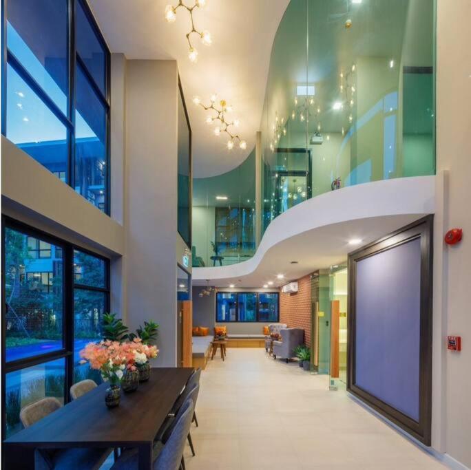 Apartment Near Airport *