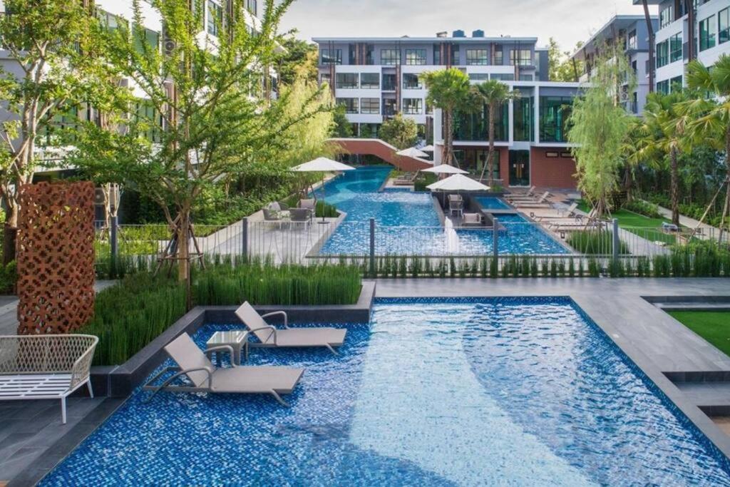 Near Airport Apartment