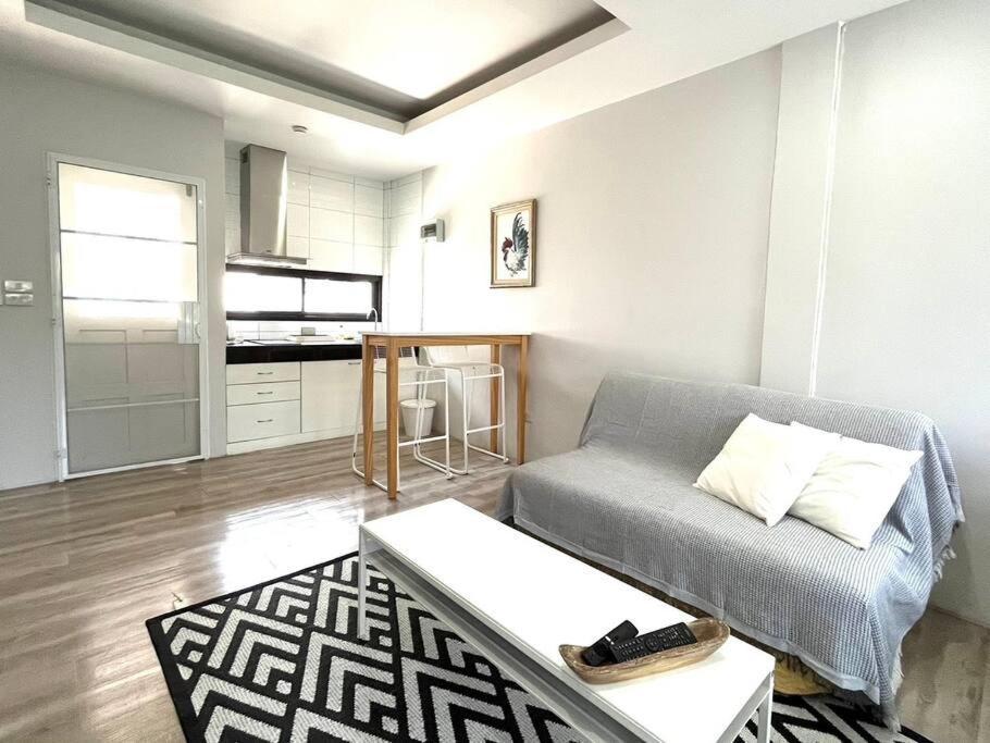 Airport Studio's Cosy 3f #workation #longstay *