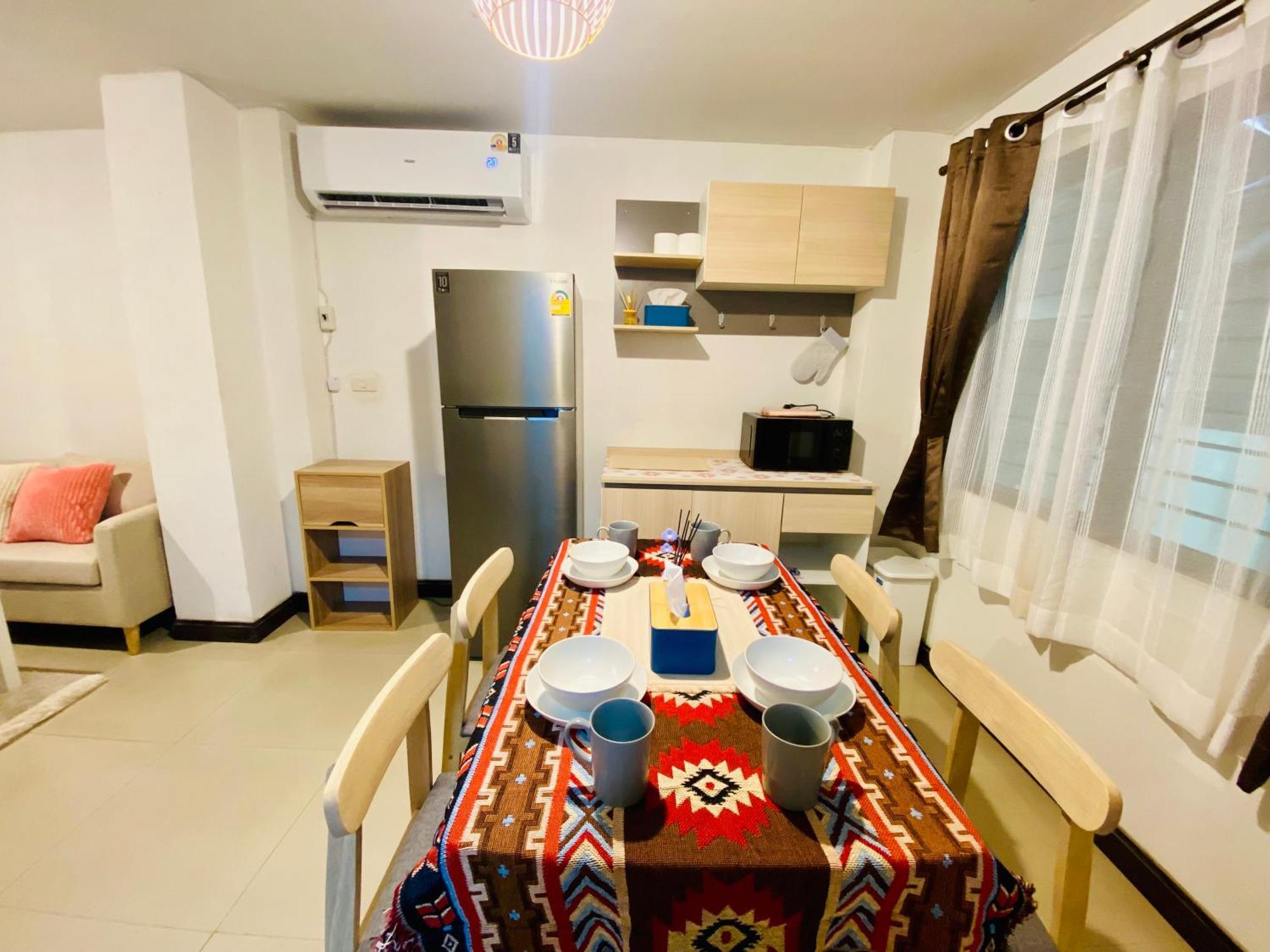 Townhome 3 Beds 3 Baths Peaceful Full Funiture&air Con * Chiang Mai