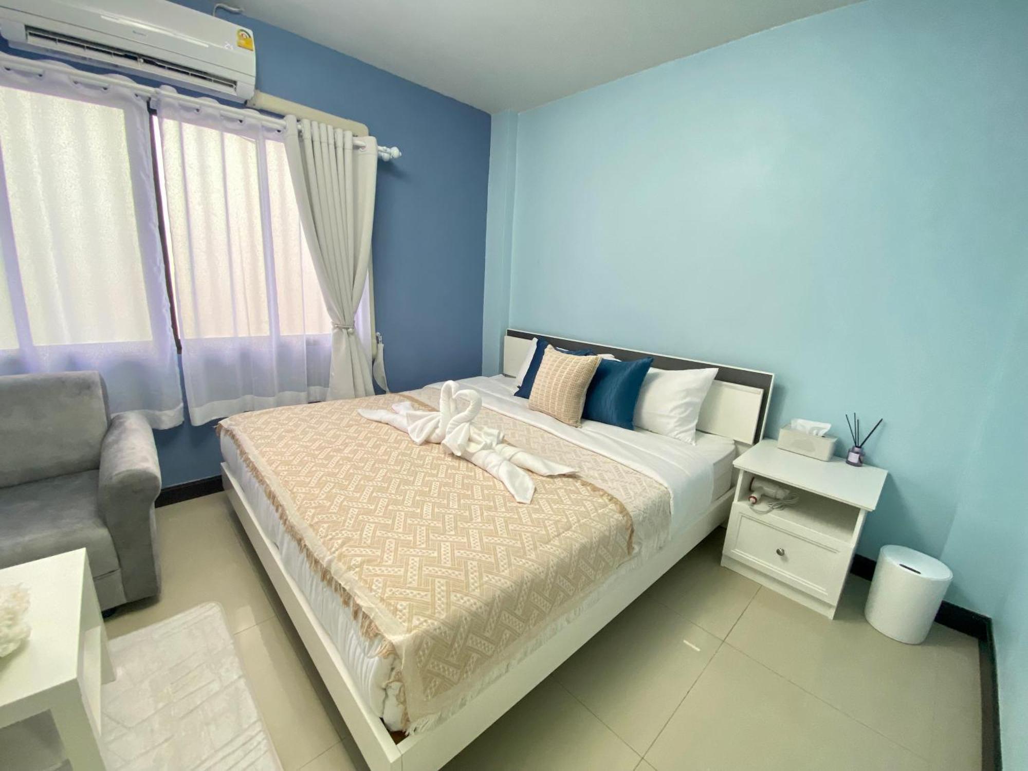 Apartment Townhome 3 Beds 3 Baths Peaceful Full Funiture&air Con *