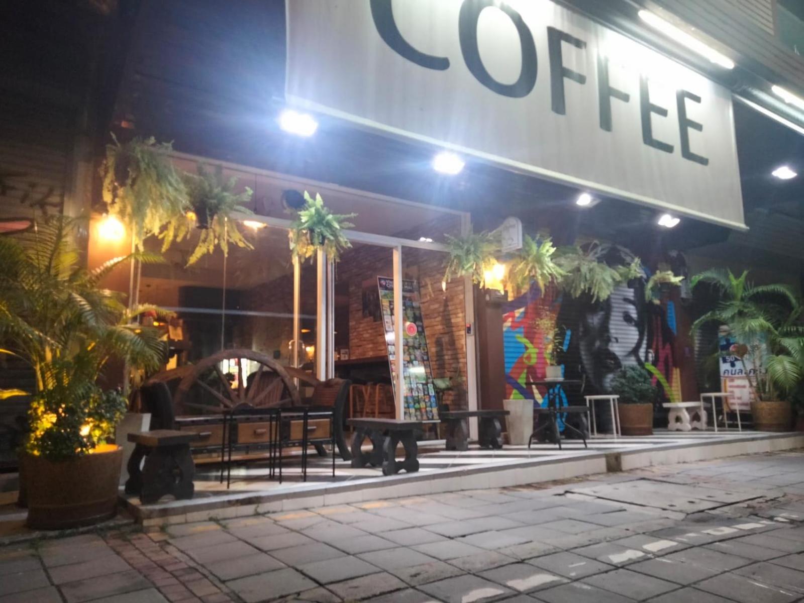 Chaiyee Coffee * Chiang Mai