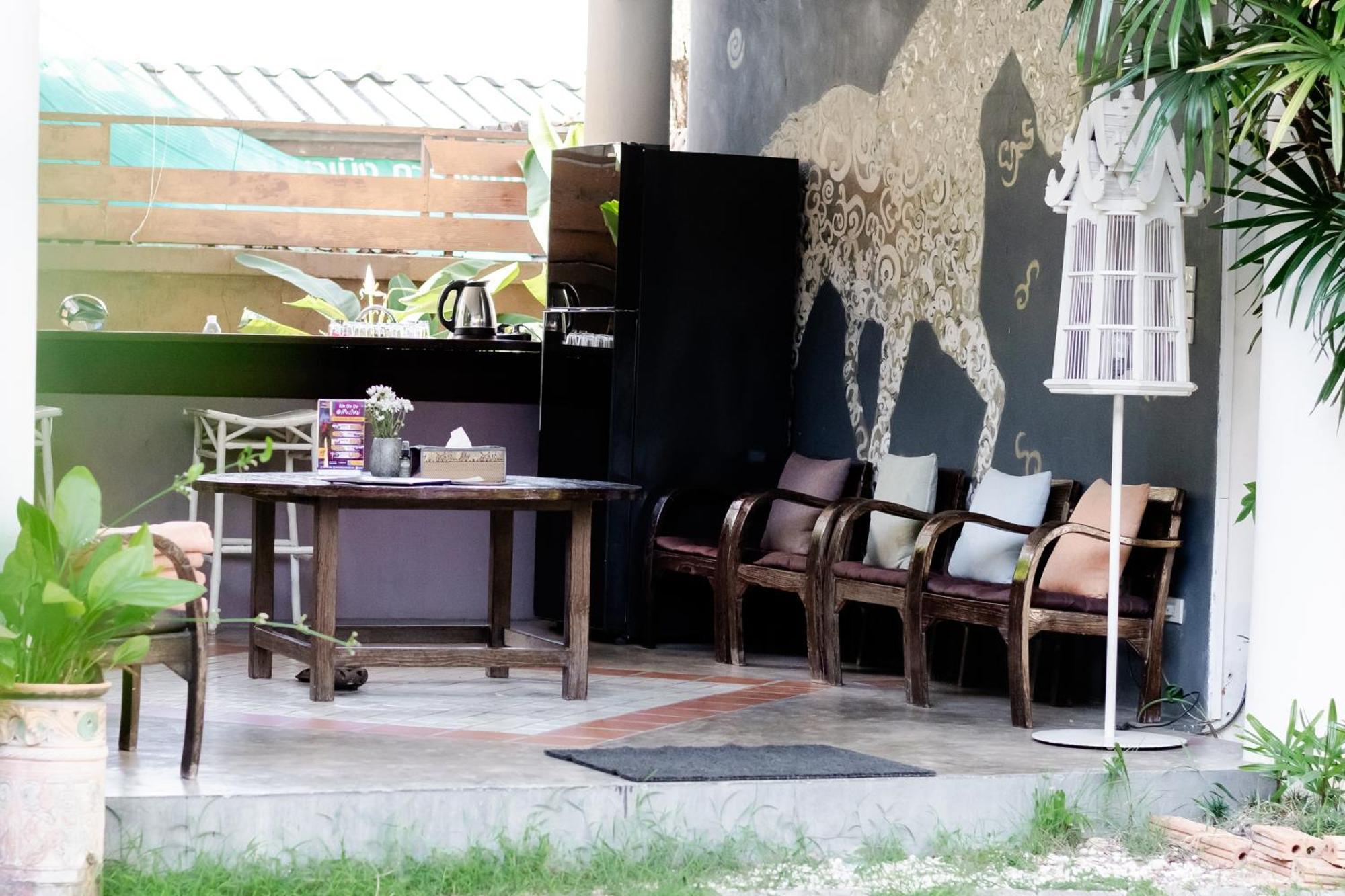 Tolani Northgate *