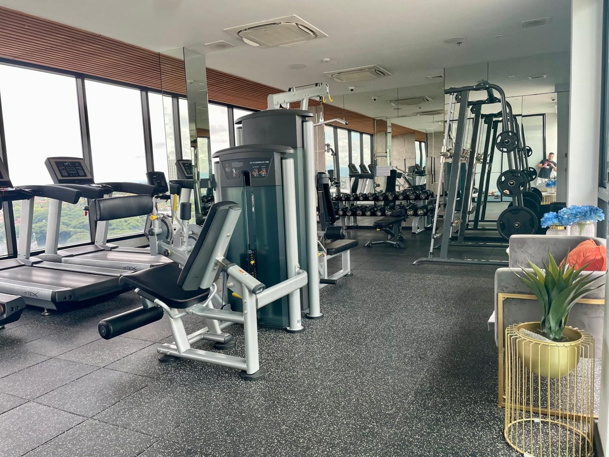 Astra Sky River 5 Stars Pool Sauna Gym Apartment Chiang Mai