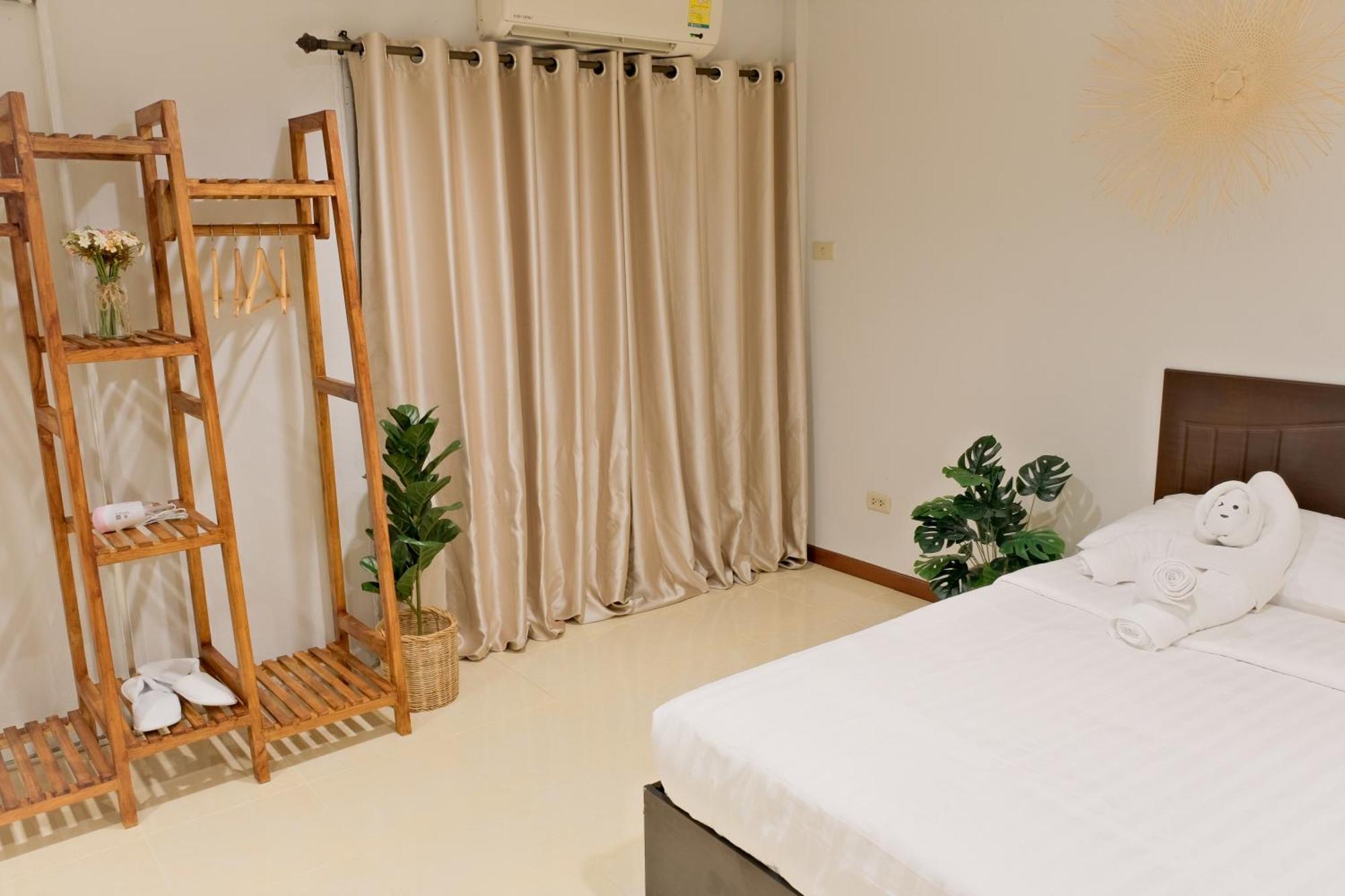Hotel Baan Chinnakarn Chiang Mai