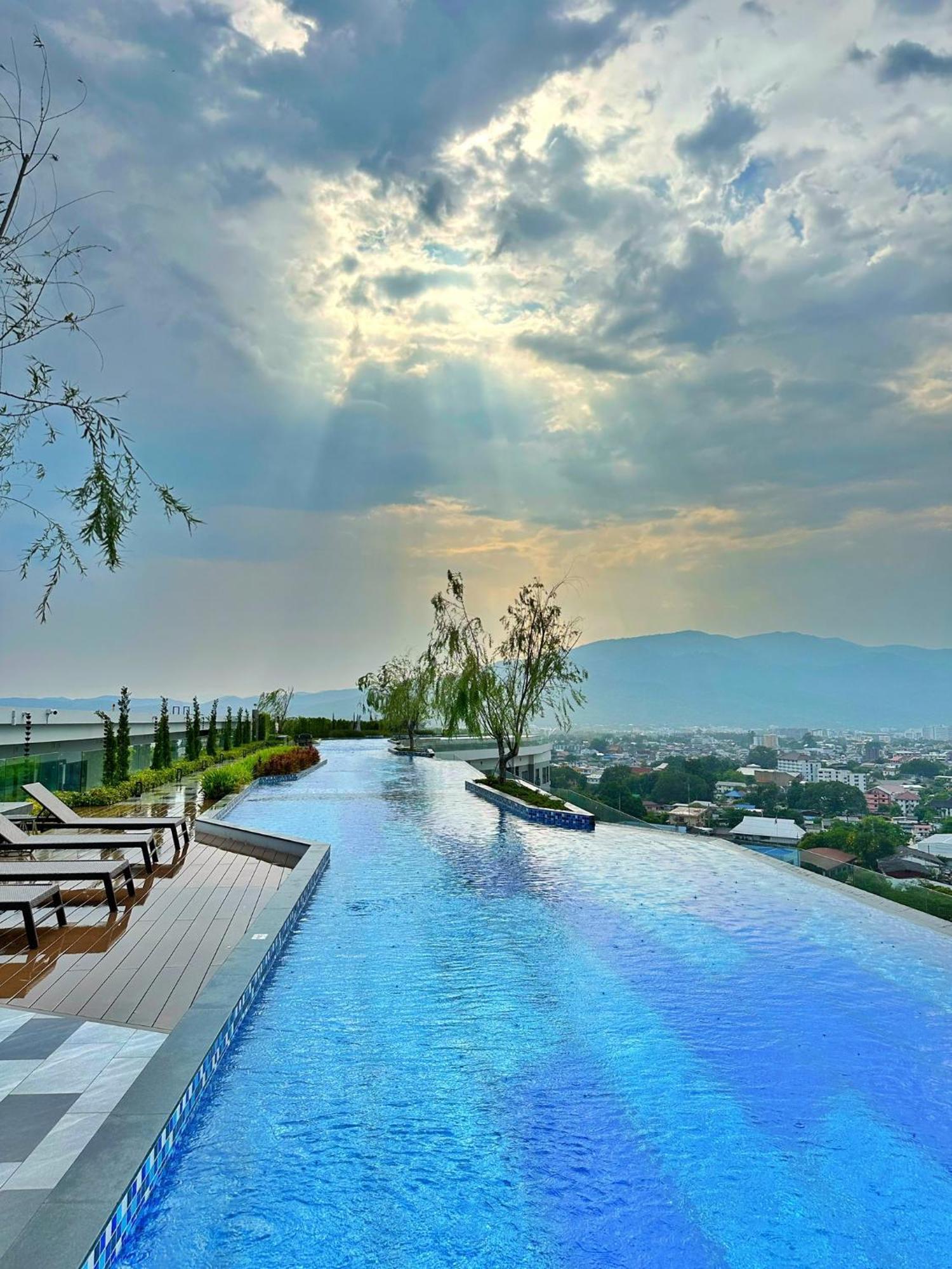 Apartment Luxury Astra Sky River