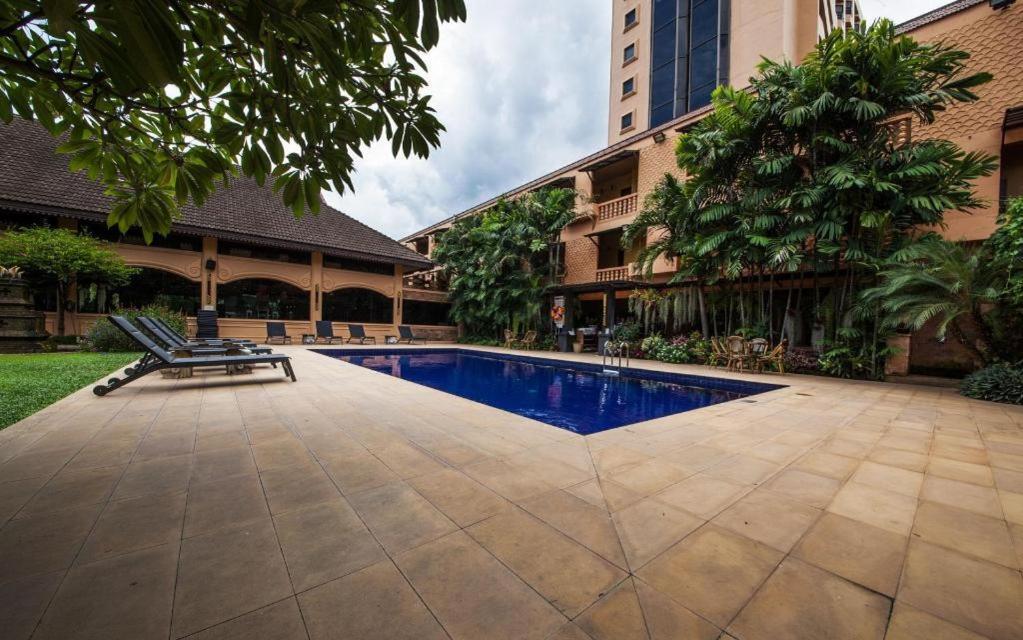 Holiday Garden Hotel&resort Sha Extra Plus Chiang Mai