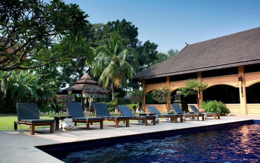 Garden Hotel 3*