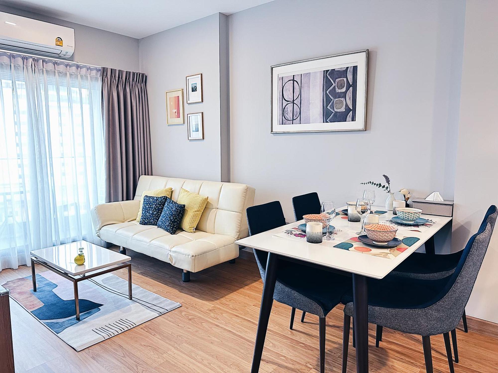 Apartamento New & Cozy 2 Bedroom @ The Astra Sky River Chiang Mai