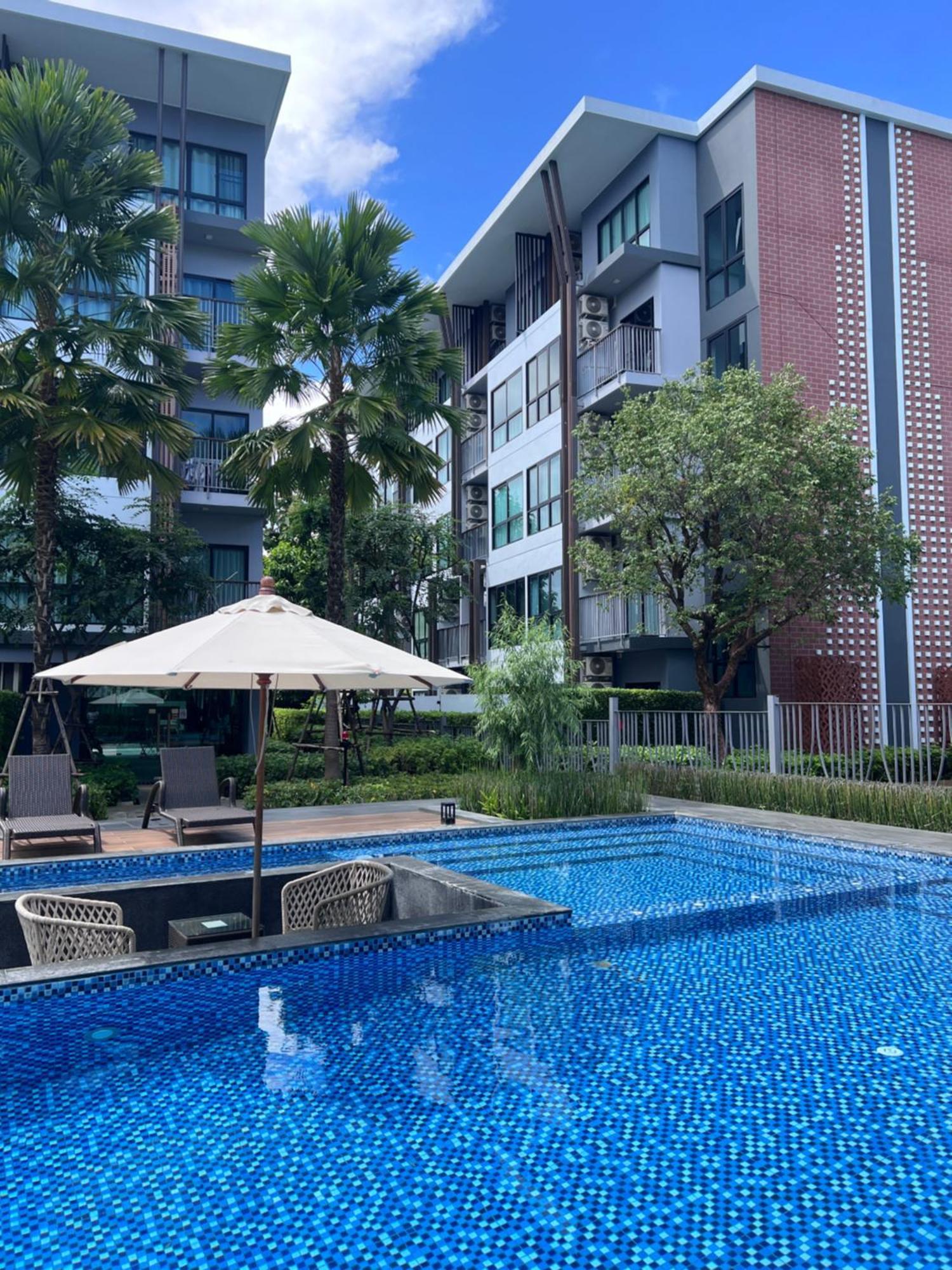 Apartamento Arisecondo 泳池景观套房04号房 *