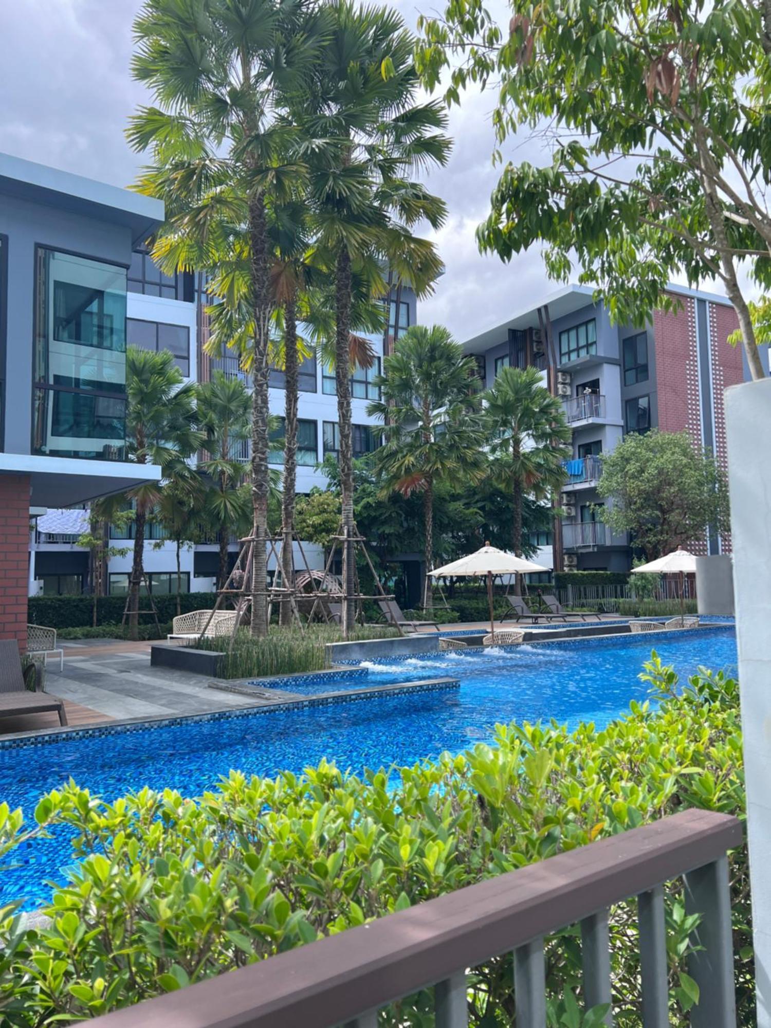 Arisecondo 03号花园阳台套房 * Chiang Mai