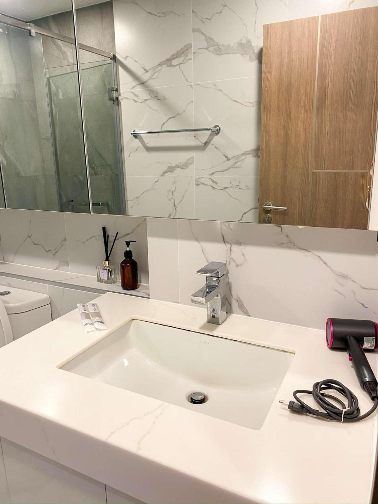 The Astra Sky River Luxury Condo,the Largest Pool And View Apartment Chiang Mai