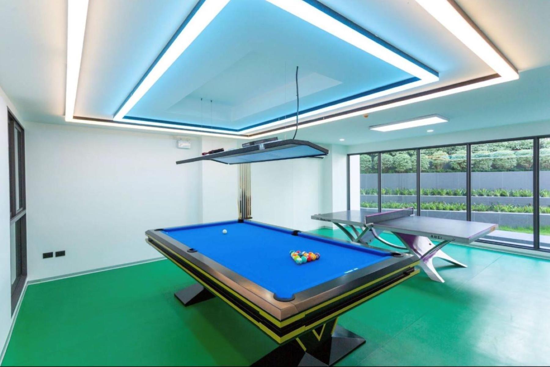 Apartment The One - Luxe Pool Cozy Chiang Mai