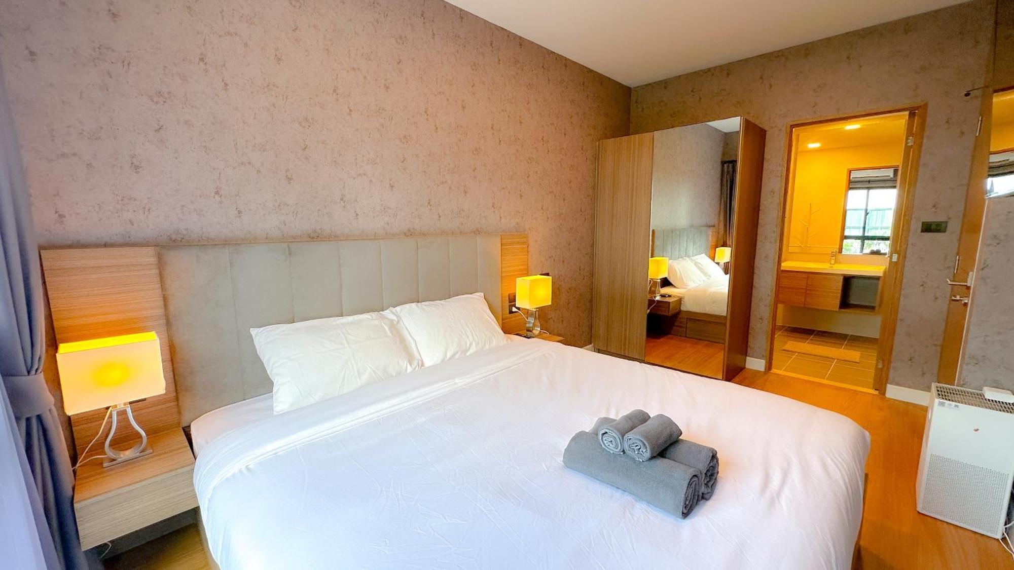 Near Airport Apartment