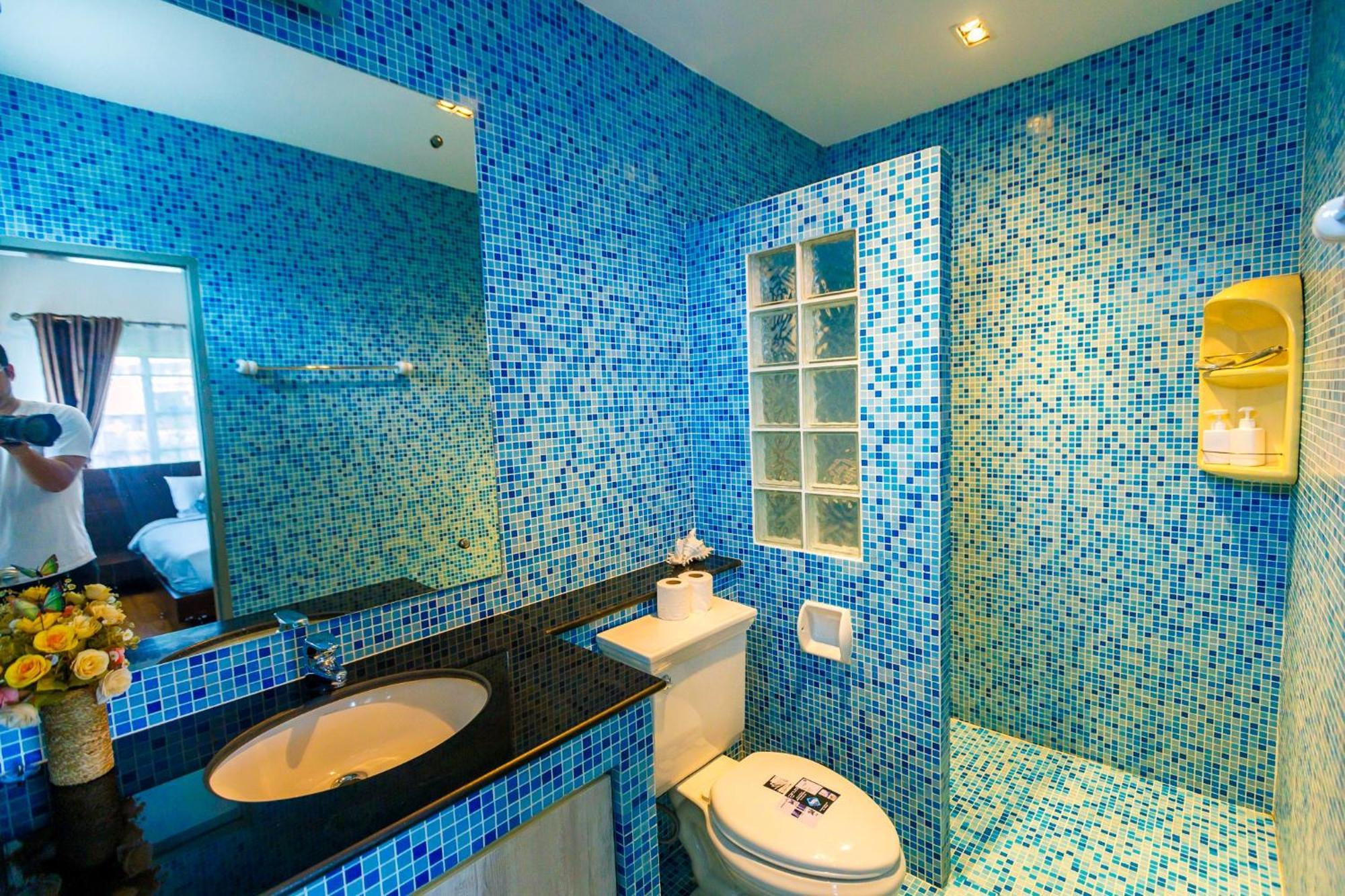 Airport&old 5min By Car,4bdr,4bath,pool * Chiang Mai