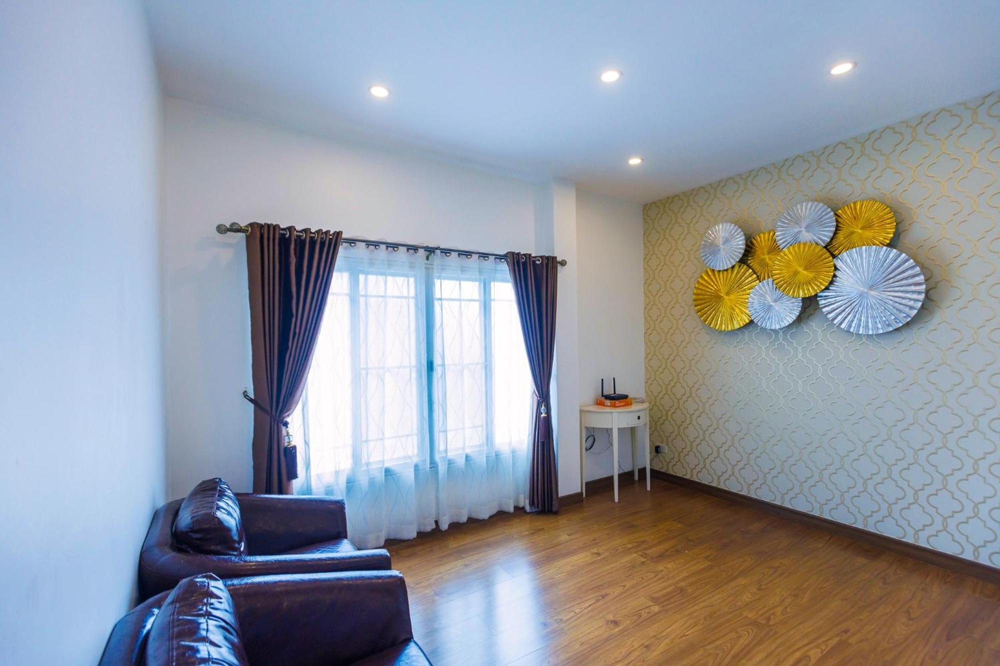 Villa Airport&old 5min By Car,4bdr,4bath,pool