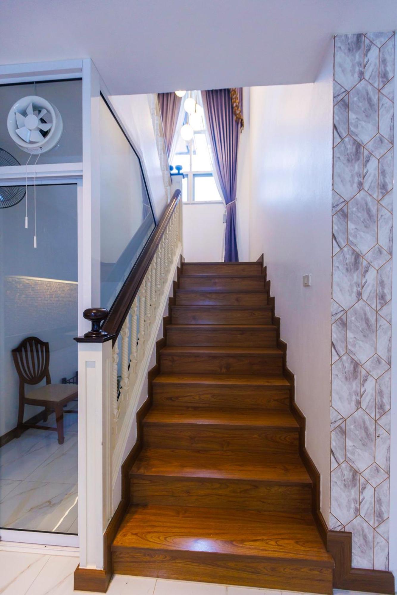 Airport&old 5min By Car,4bdr,4bath,pool Villa