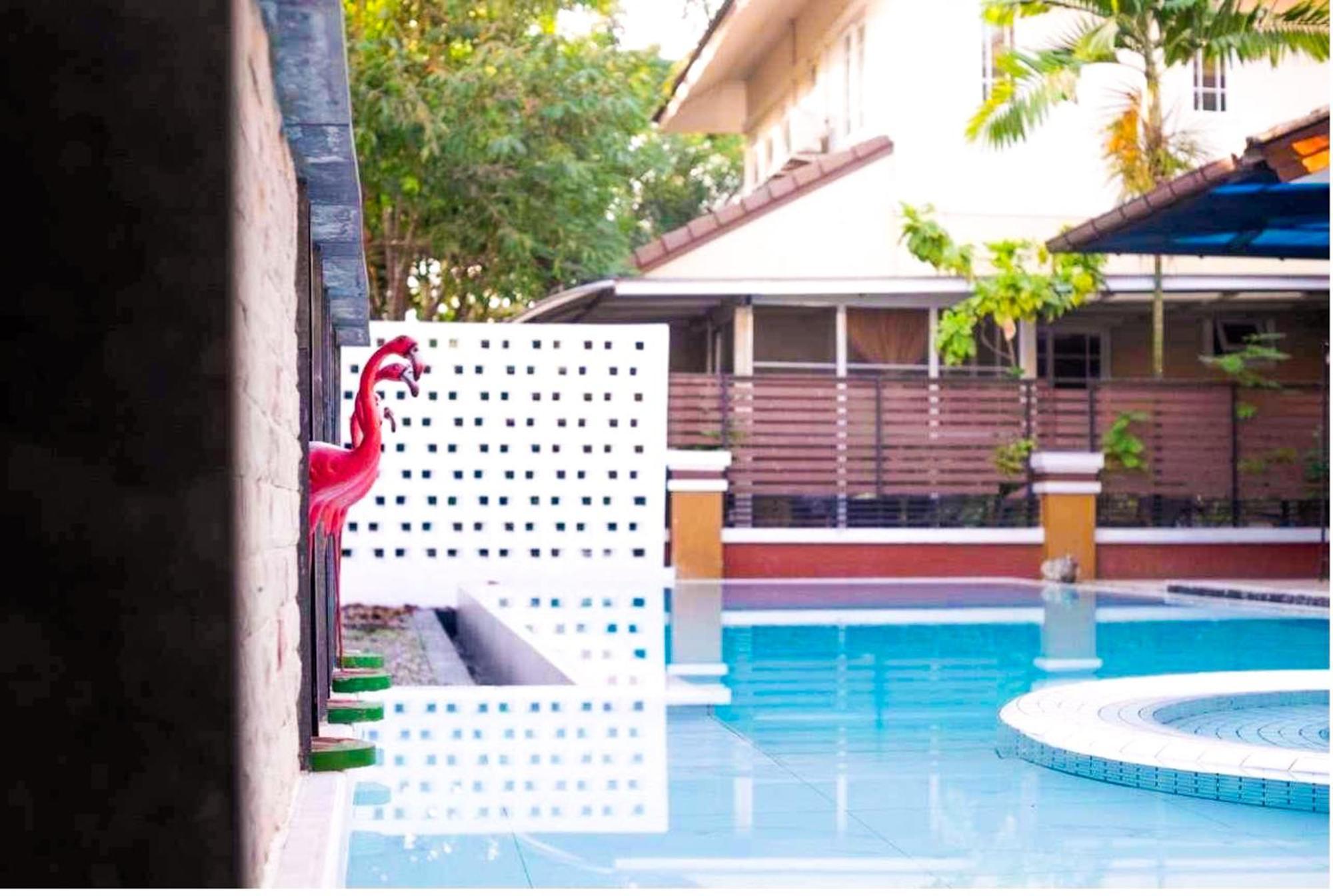 Airport&old 5min By Car,4bdr,4bath,pool Chiang Mai