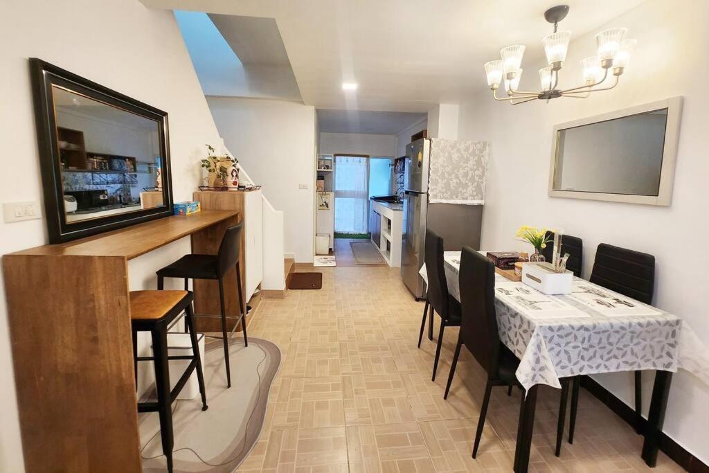 Cozy Near Festival In *