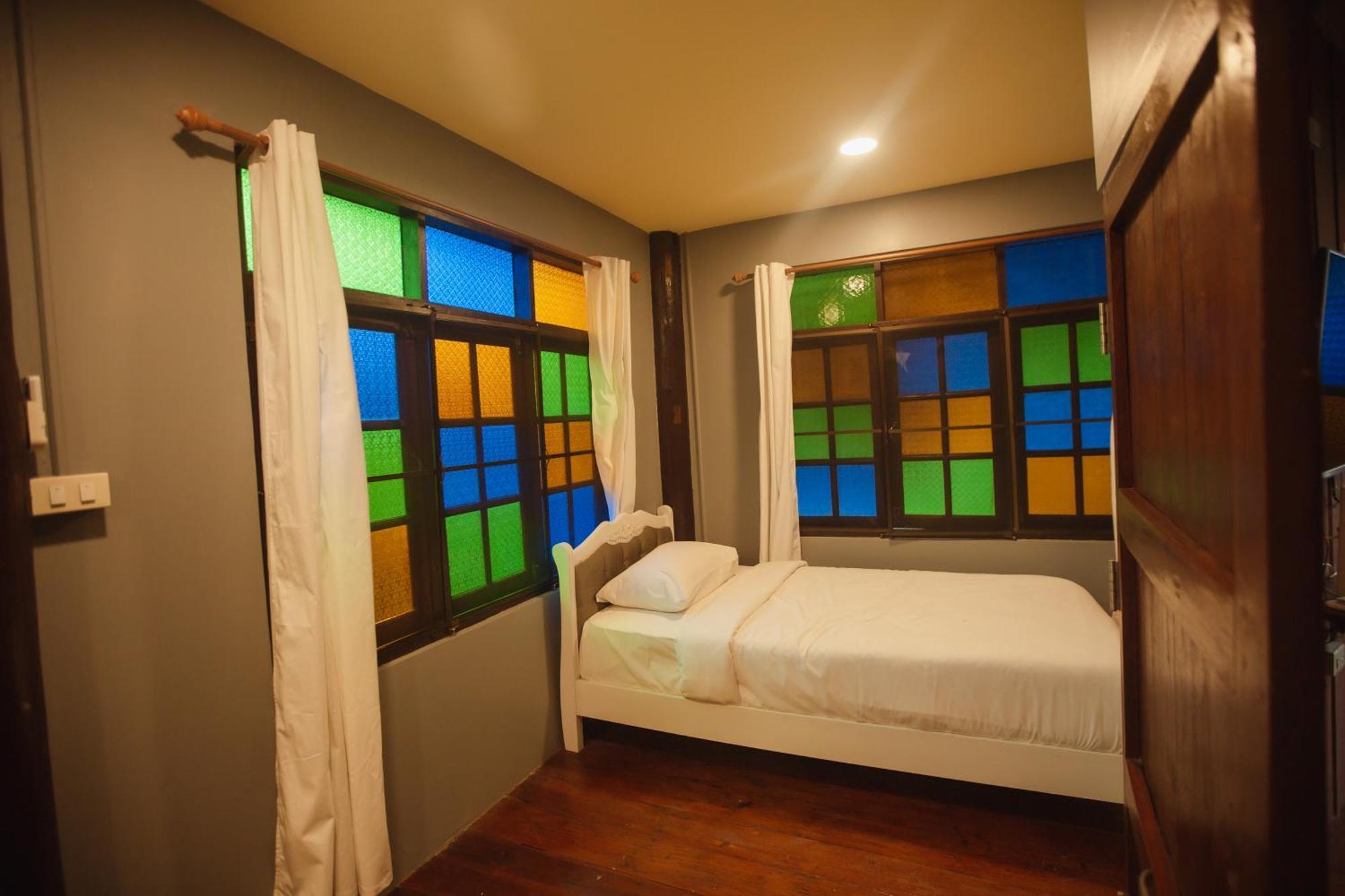 Agga Cnx Hostel