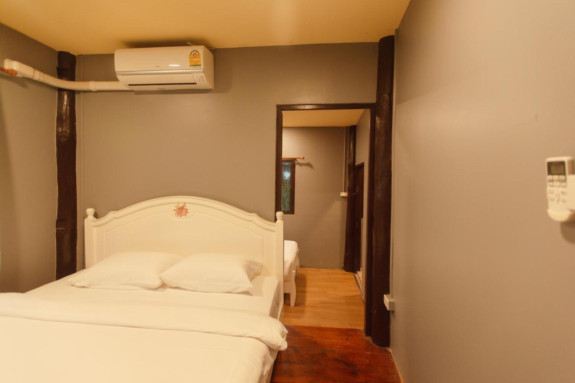 Hostel Agga Cnx