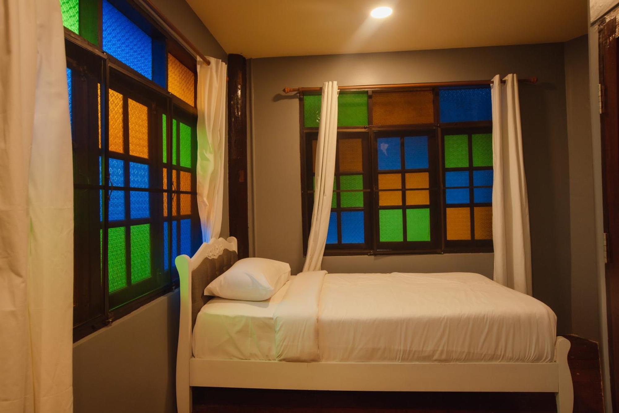 Agga Cnx Hostel *
