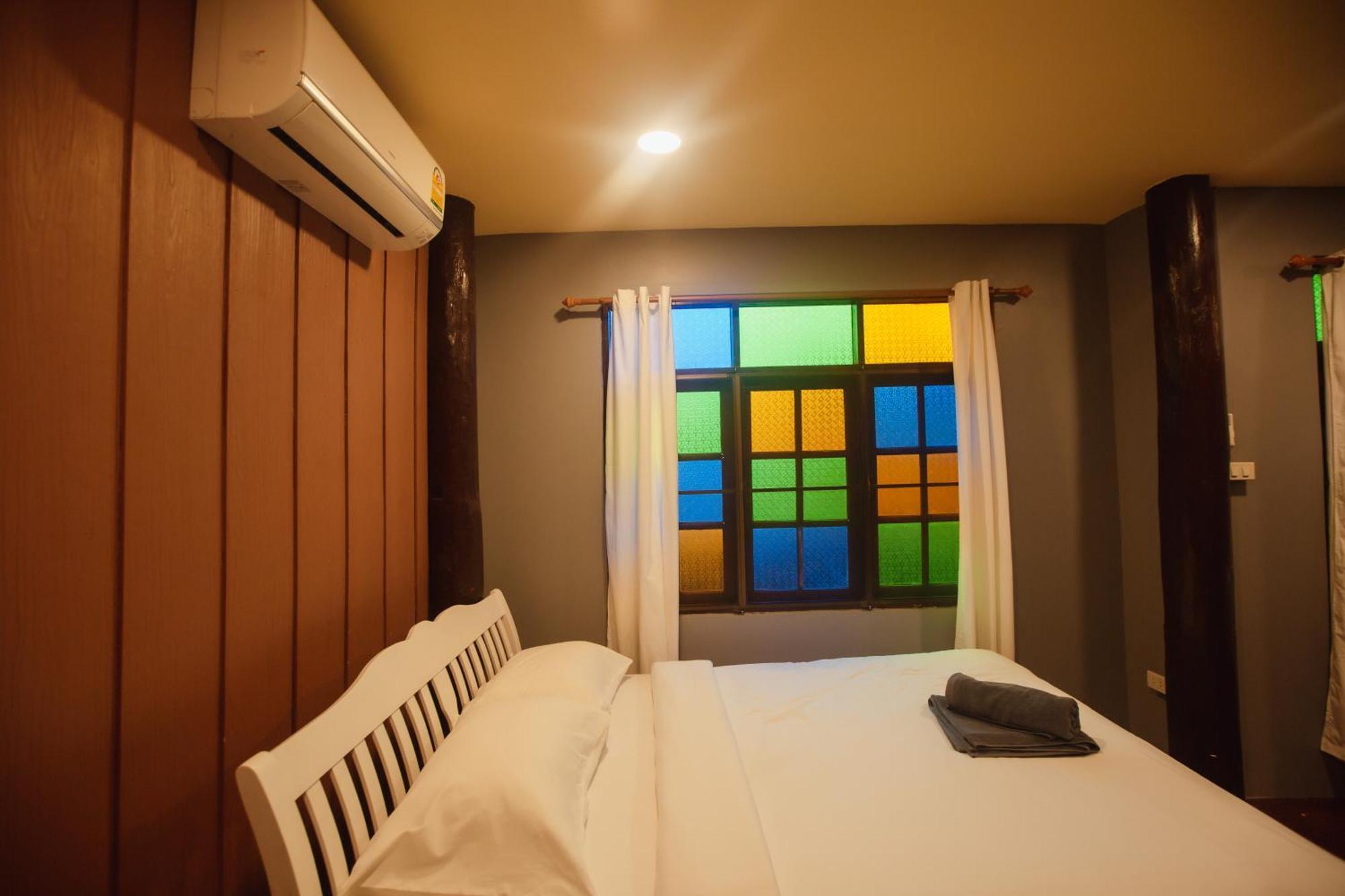 Agga Cnx Hostel *
