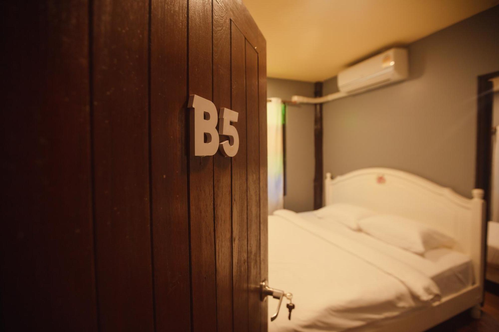 Hostel Agga Cnx *