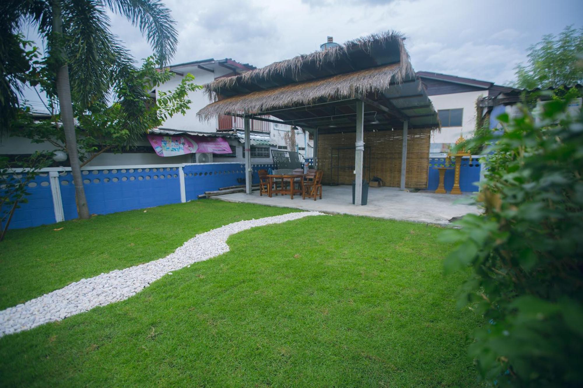 Agga Cnx Hostel