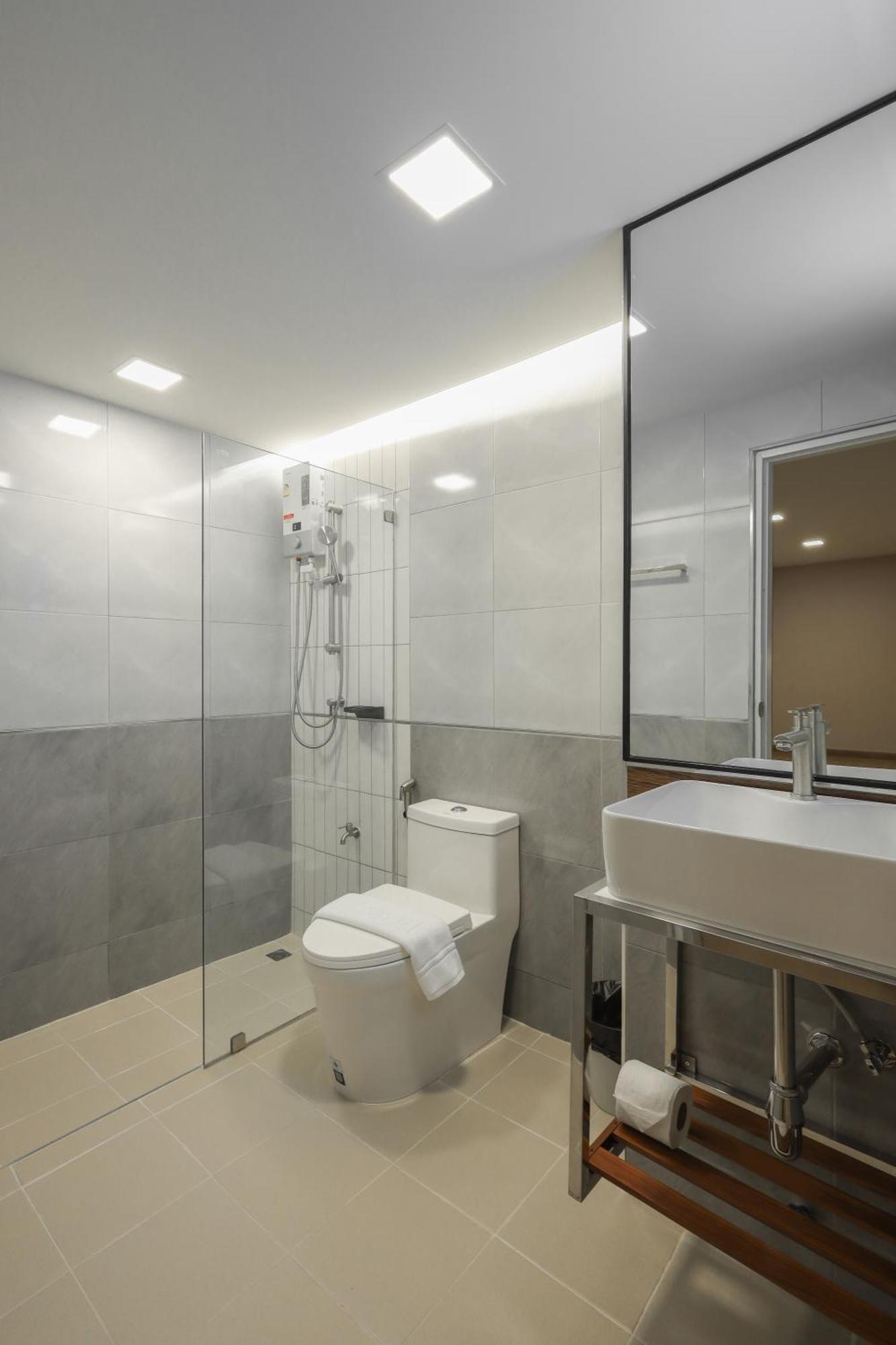 Common Living Apartment *