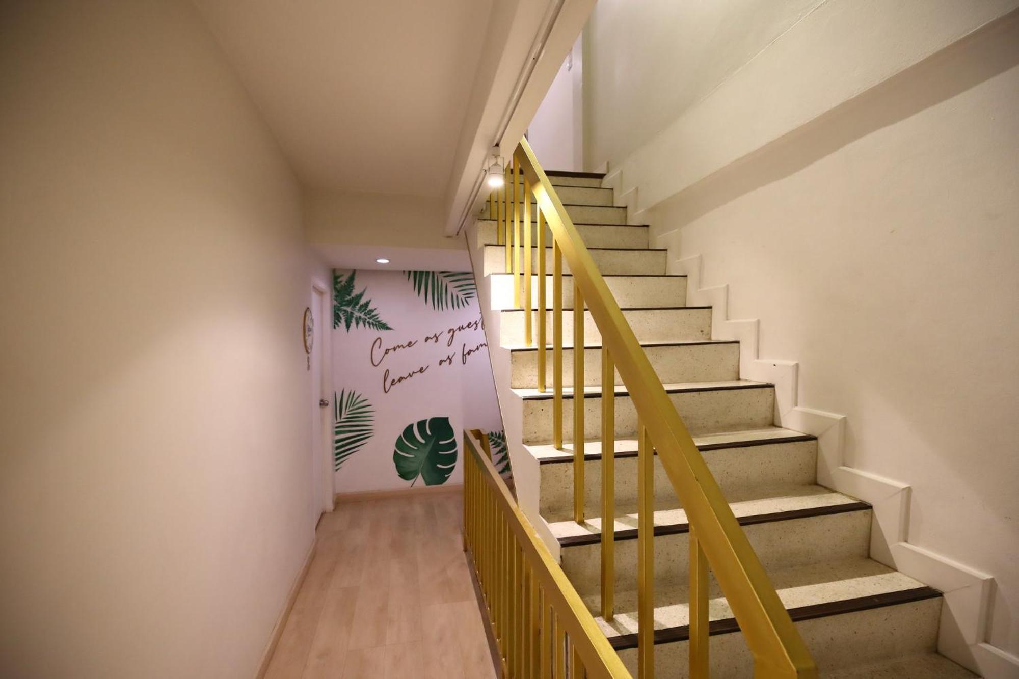 Frühstückspension J's Cafe&poshtel - Sha 3*