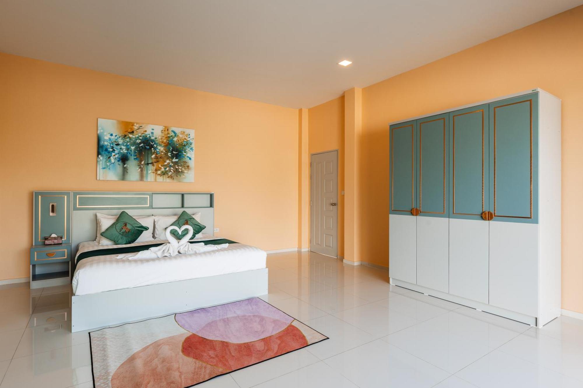 Villa Aura