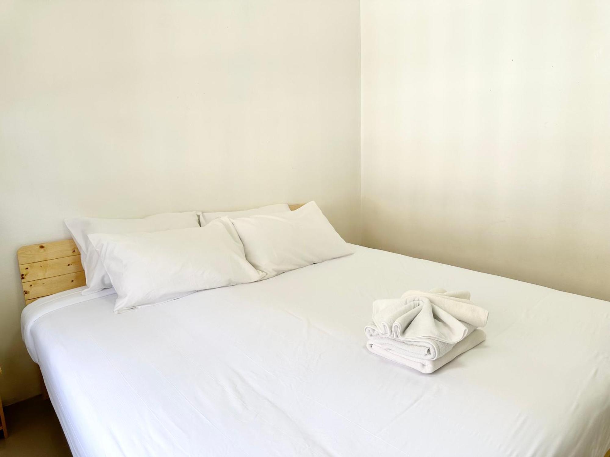 Cozy 3 Bedroom House & Lawn Near Airport & Old Town Bahay bakasyunan Chiang Mai