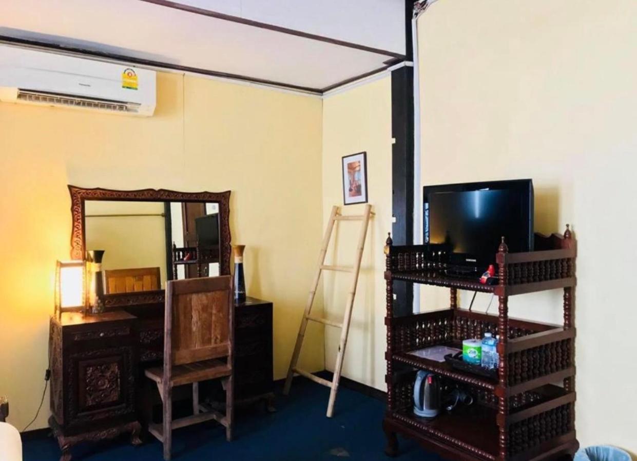 Nearthepark Backpack Boutique House Chiang Mai