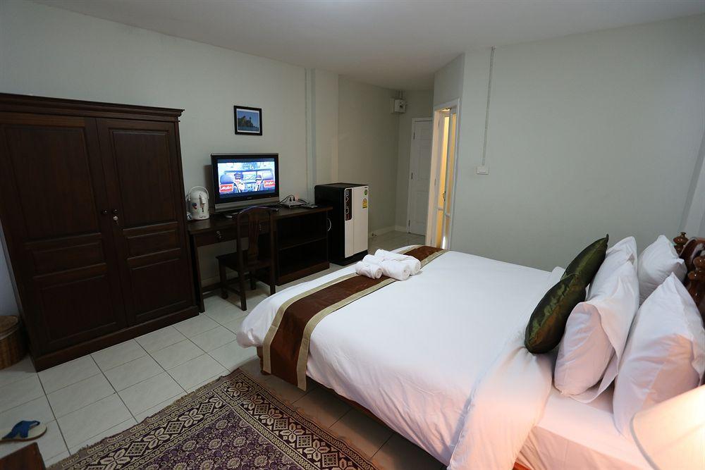 Baan Thalang @ Guest house