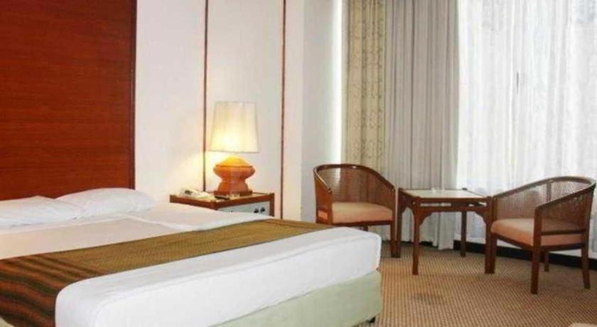 Hotel Orchid Sha Extra 4*