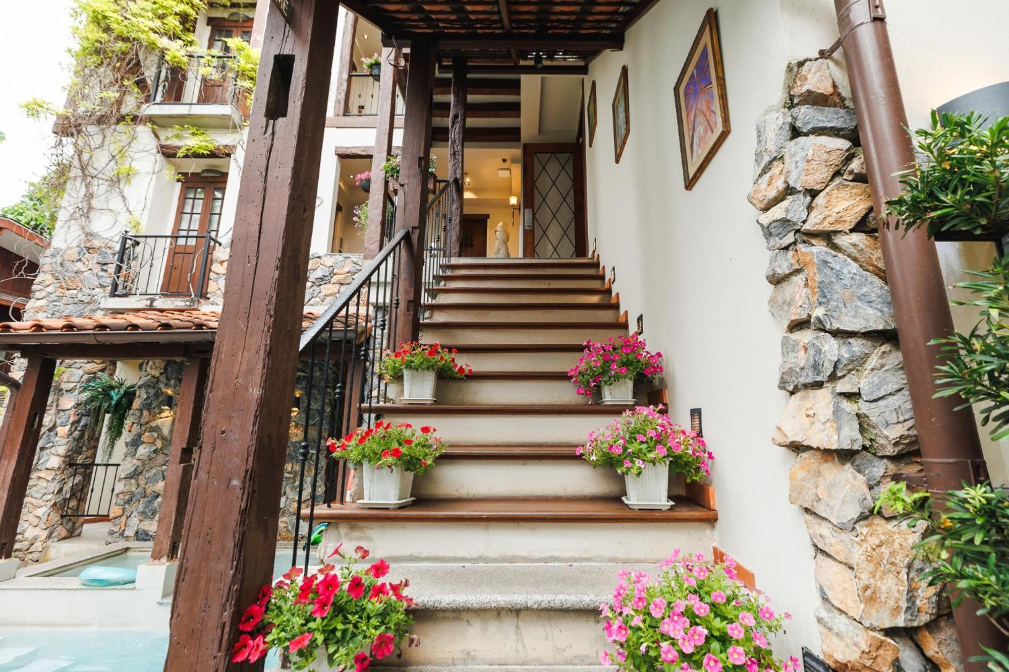Hotel Le Charcoa Hotel Chiang Mai