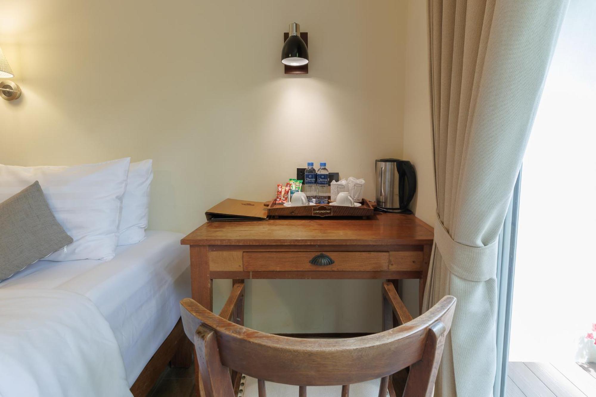 Le Charcoa Hotel