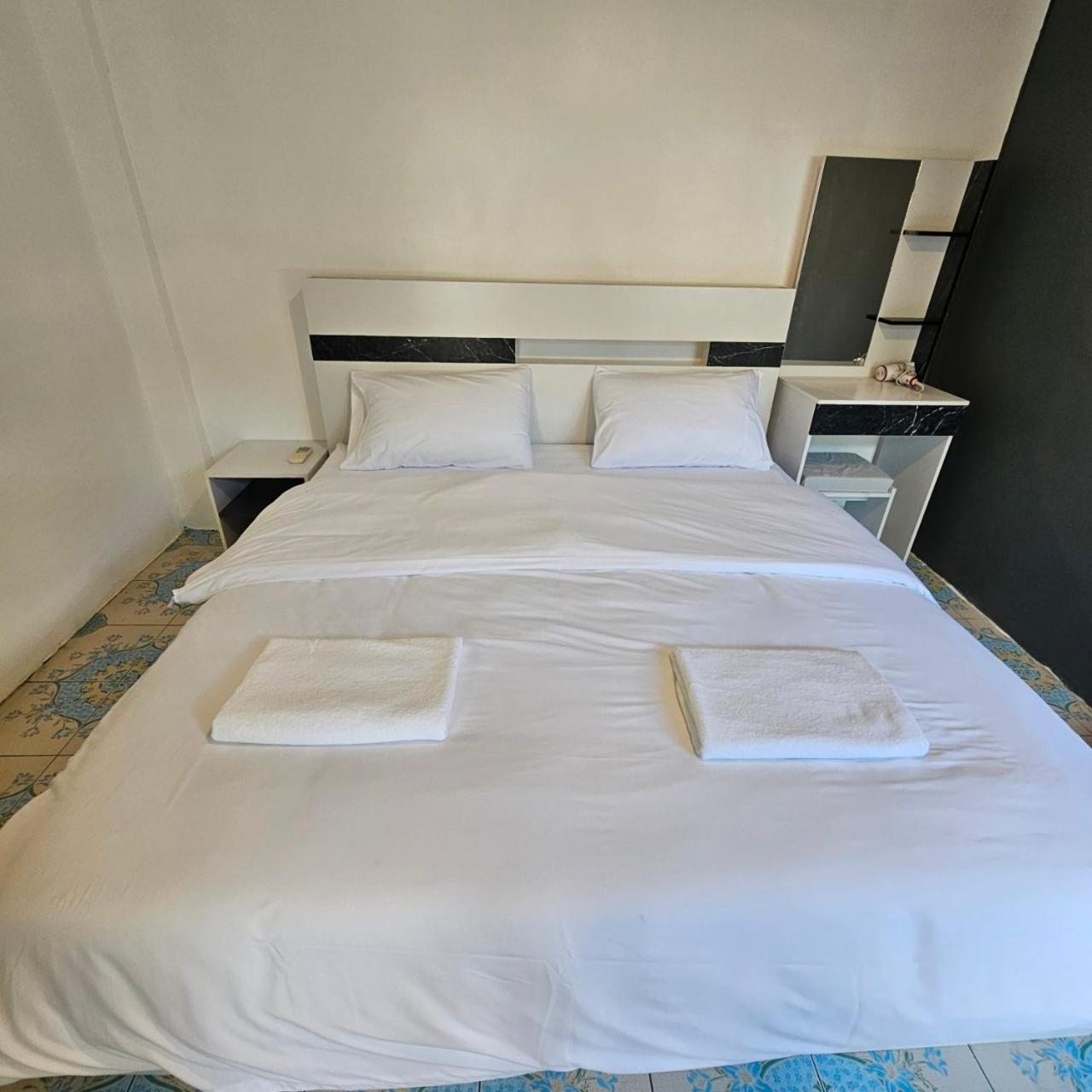 Inn Cooper Chiang Mai