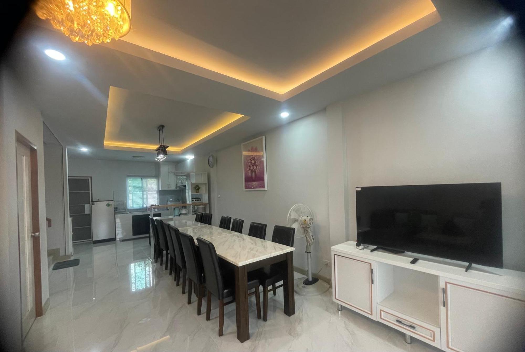 Villa 365 Thasala *
