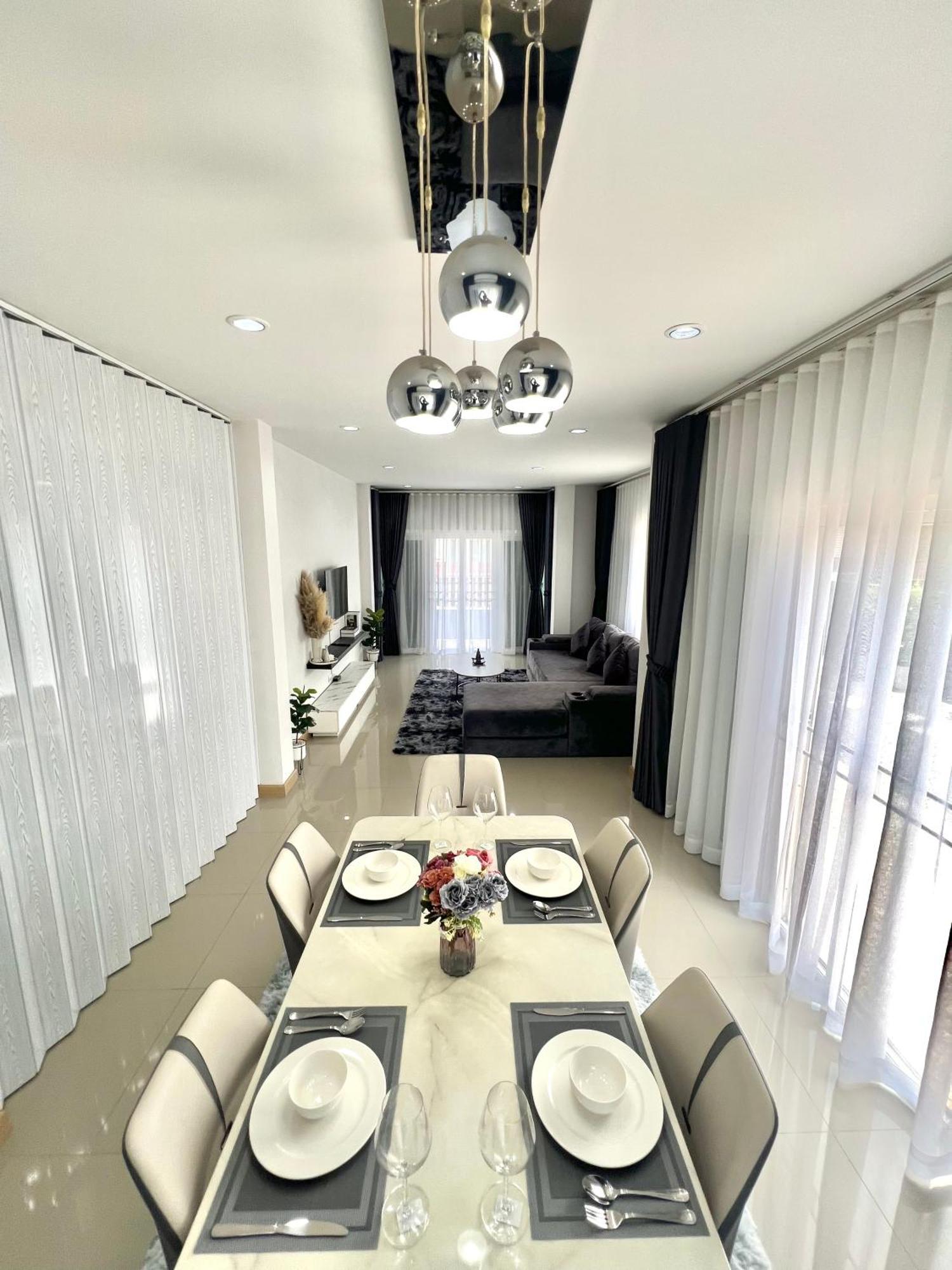 Double B House Villa *