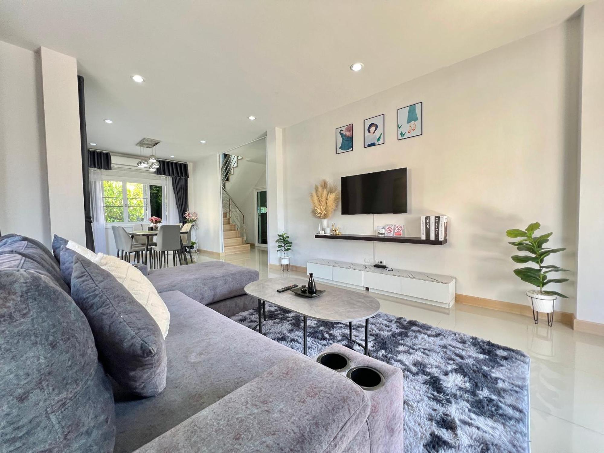 Double B House Villa *