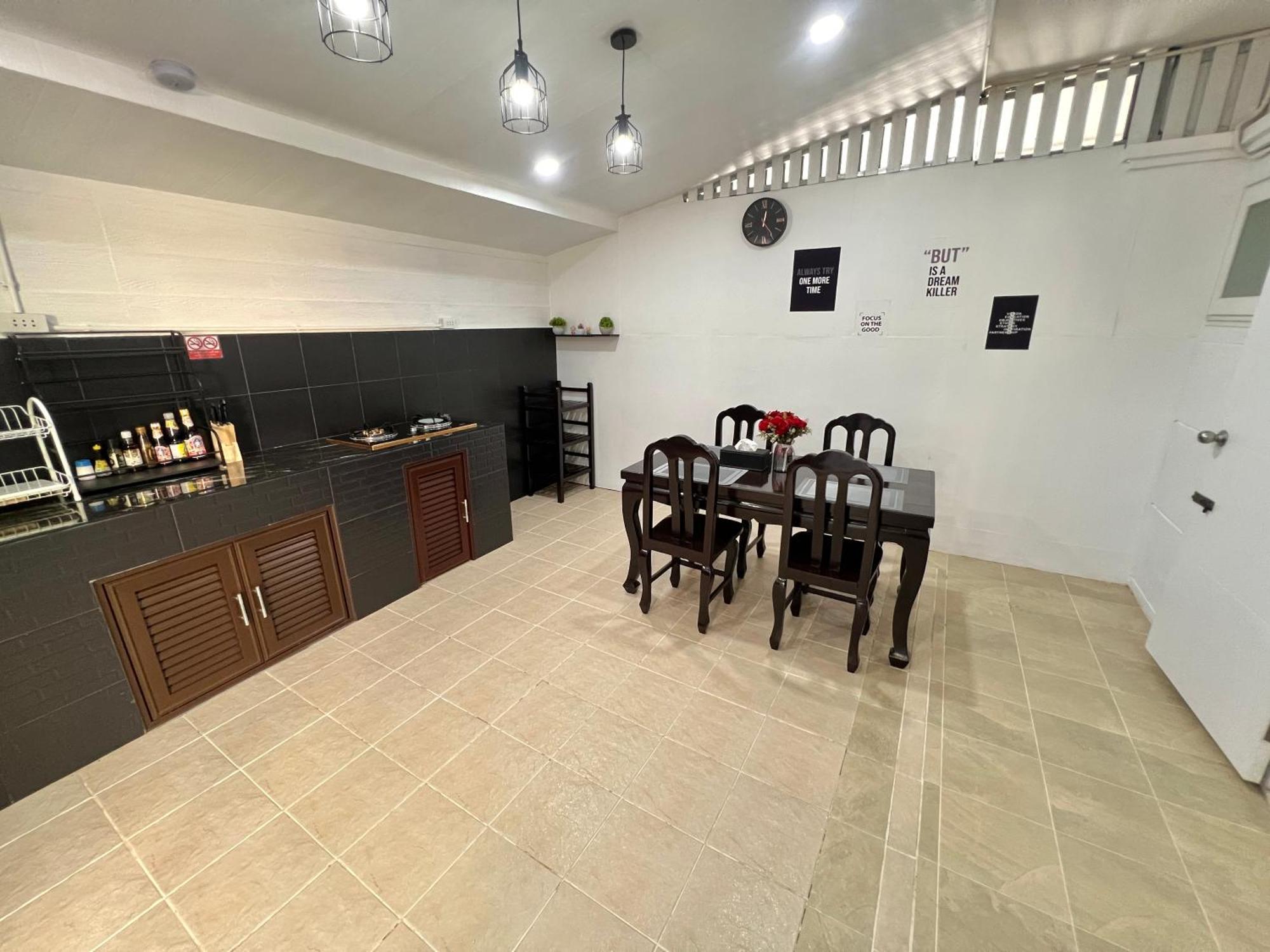 Double B House Villa Chiang Mai