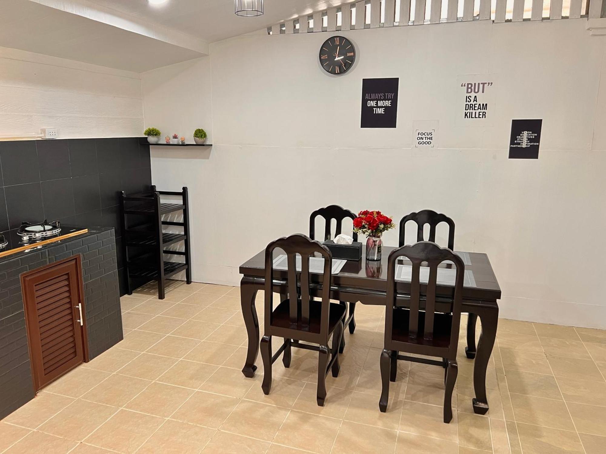 Double B House Villa Chiang Mai