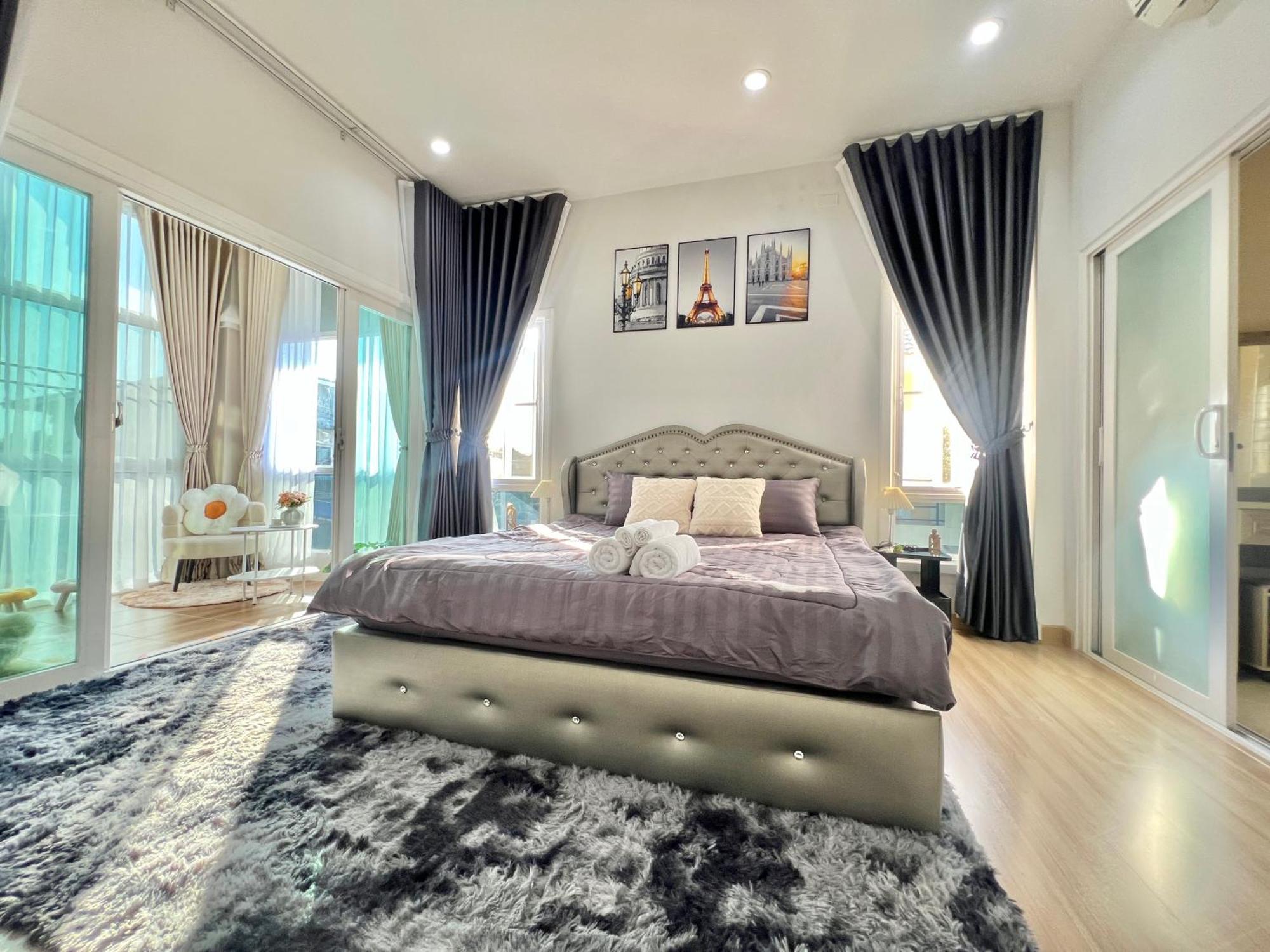 Double B House Villa *