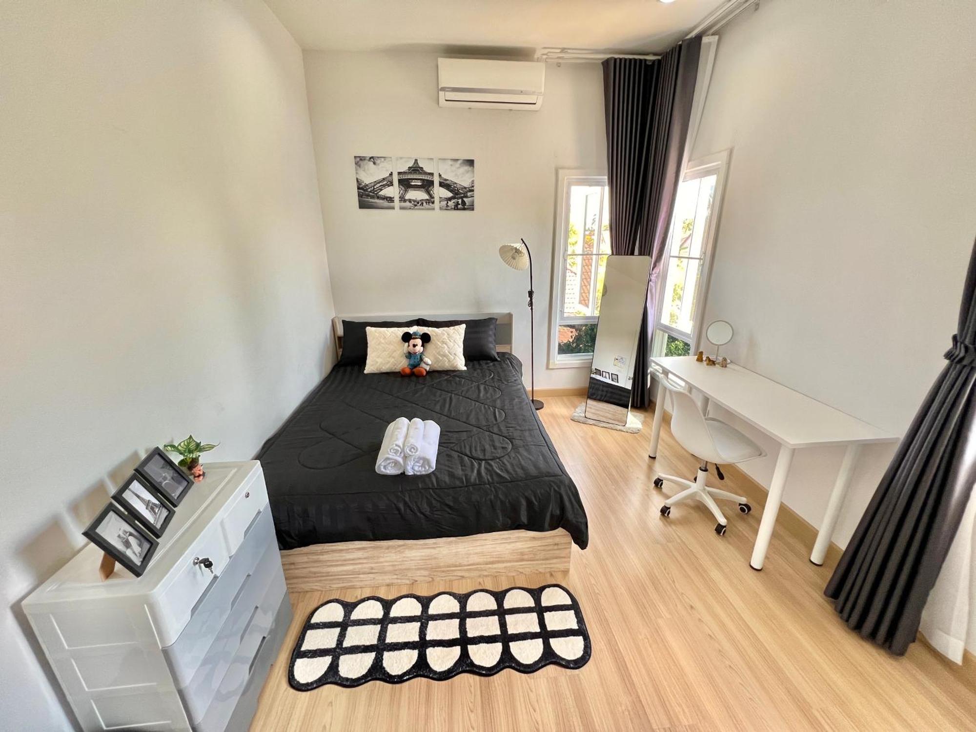 Double B House