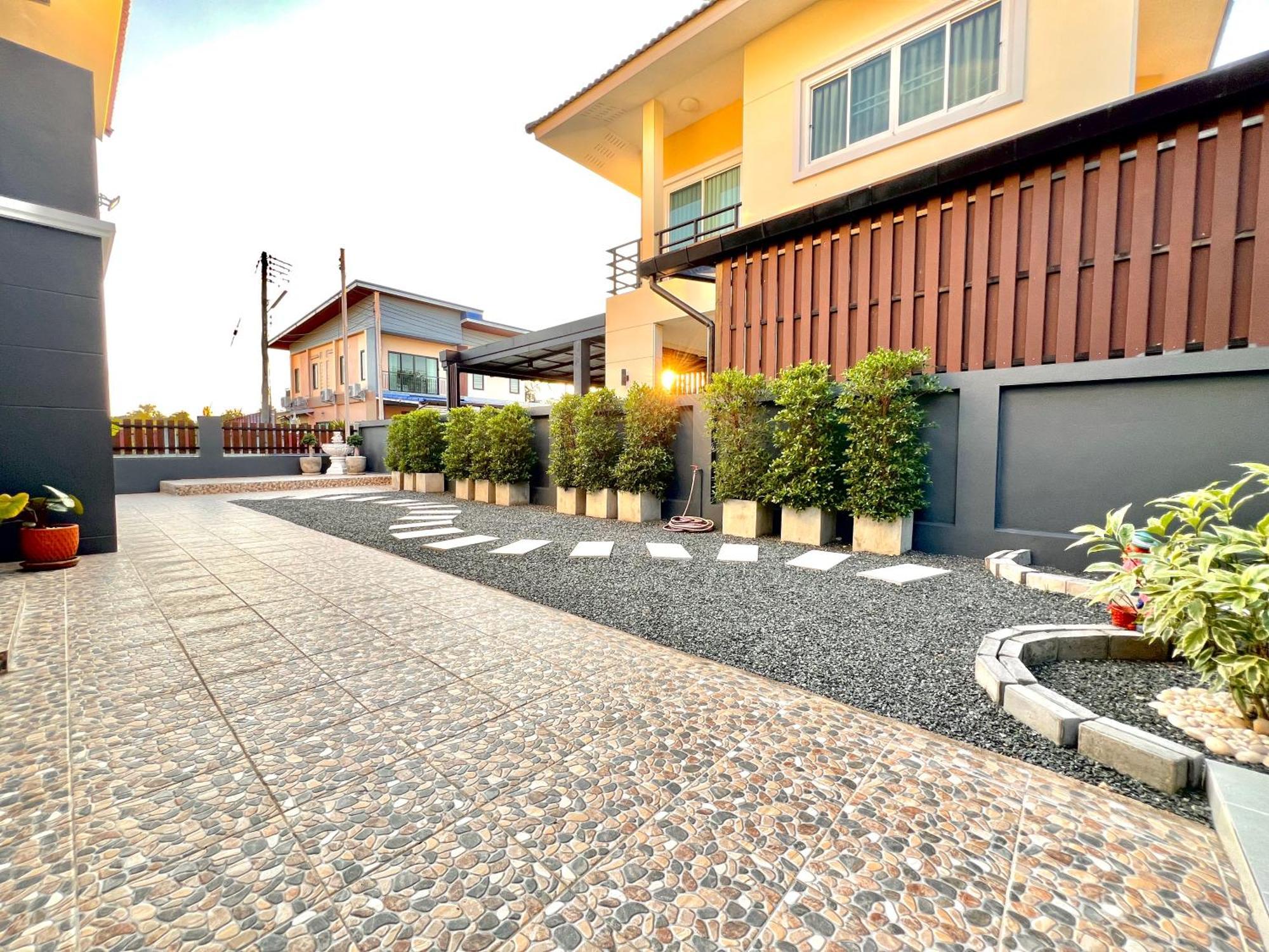 Double B House Villa Chiang Mai