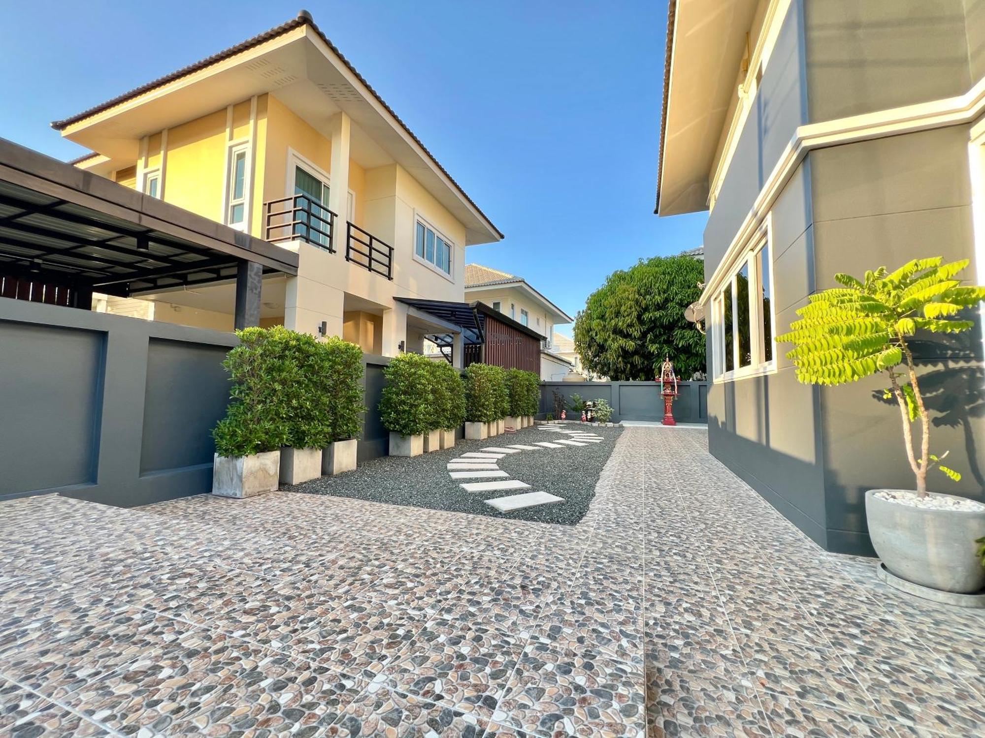 Double B House Chiang Mai