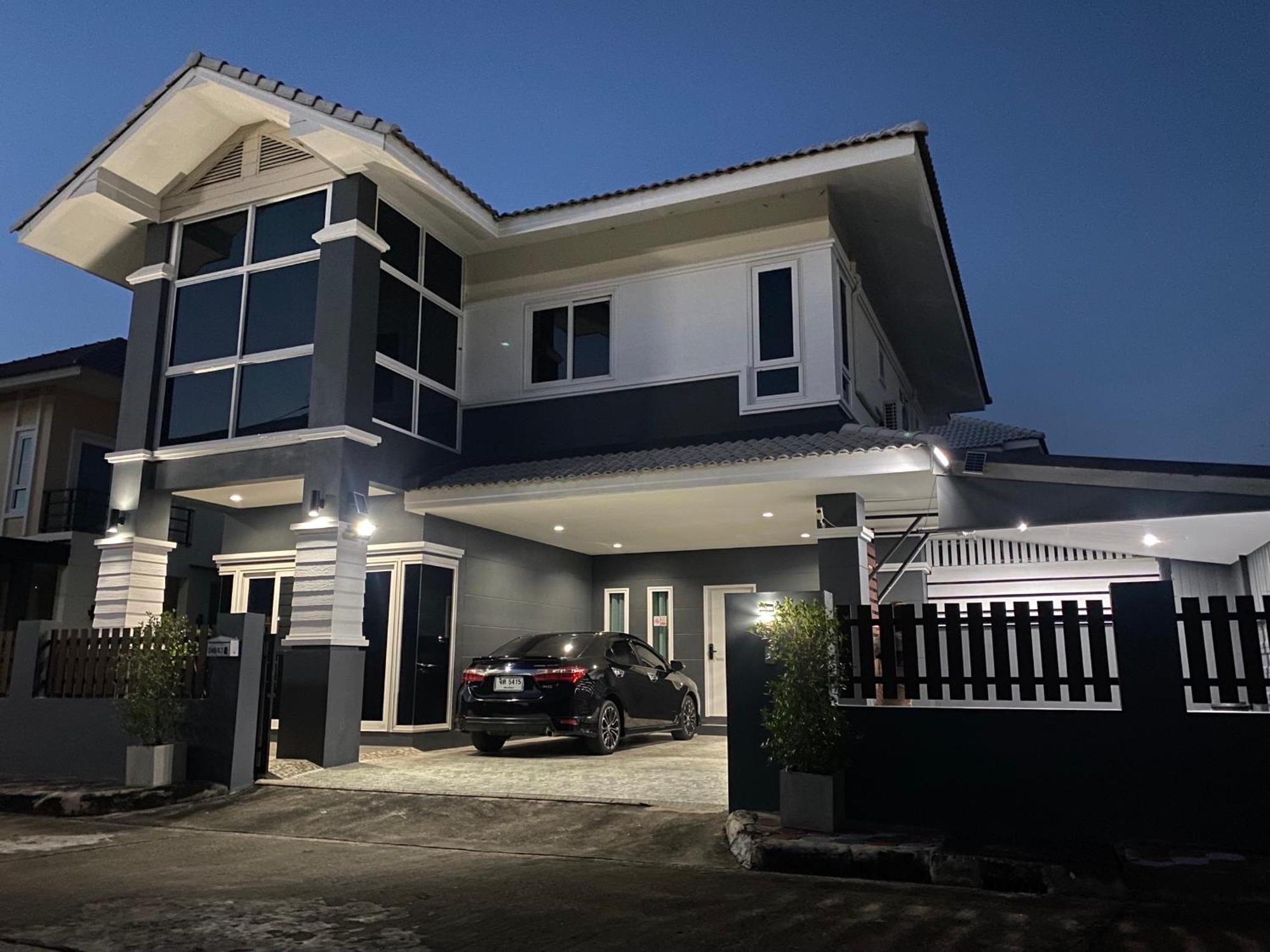 Double B House Villa *