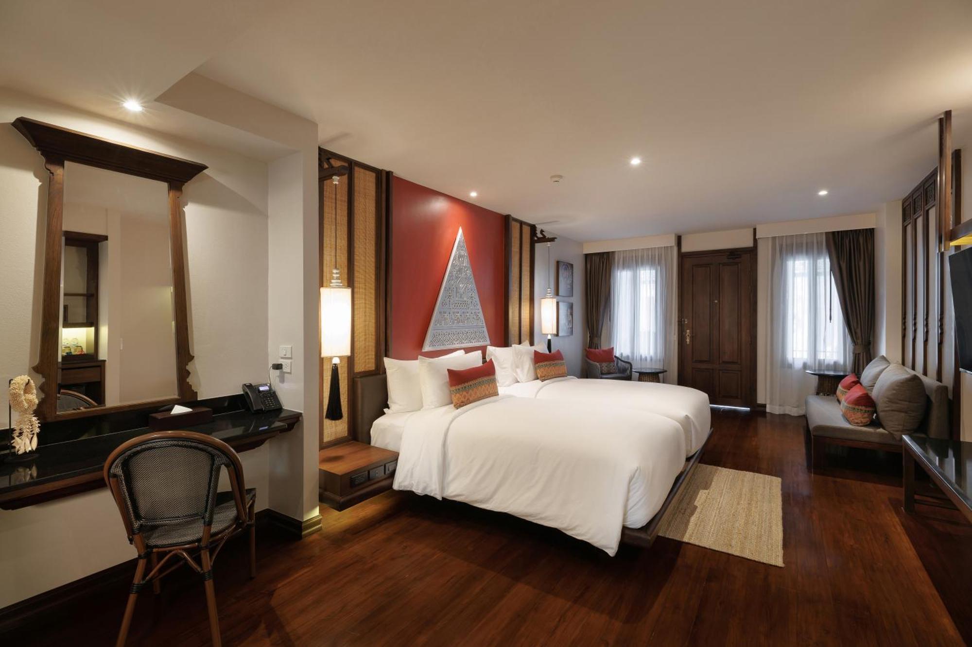 Akira Thaphae Hotel